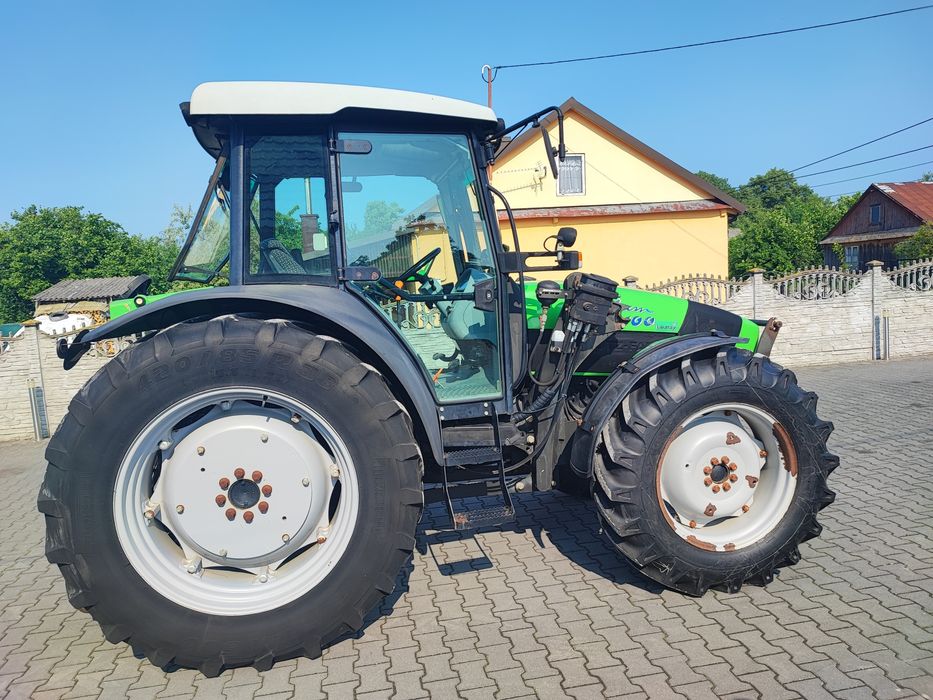 Deutz fahr agrofarm 100