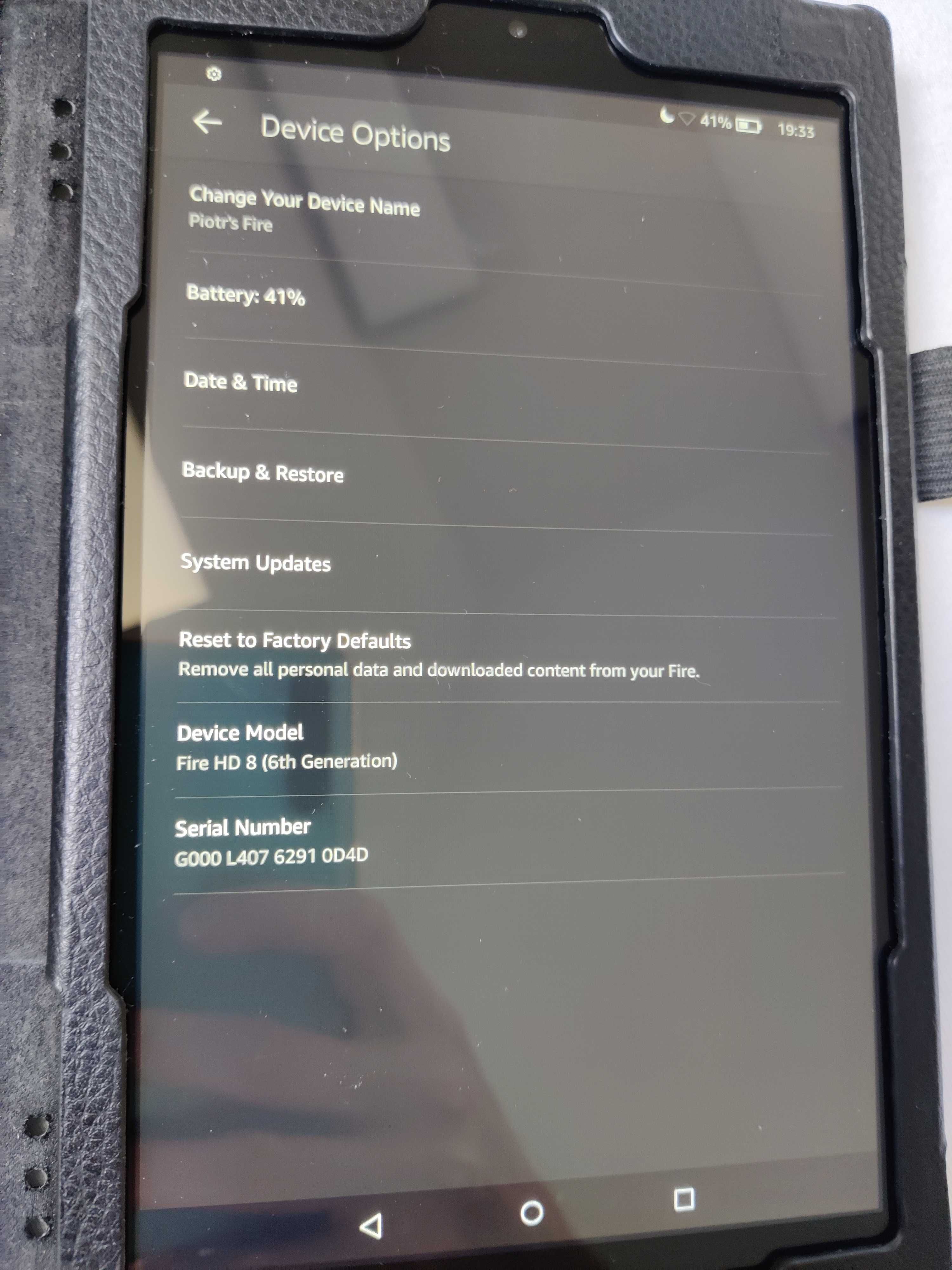 Tablet Amazon Kindle Fire HD 8 (generacja 6), etui, do czytania, gier