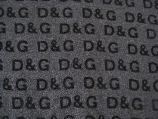 Bluzka szara D & G okazja tanio S vintage boho czarna t-shirt