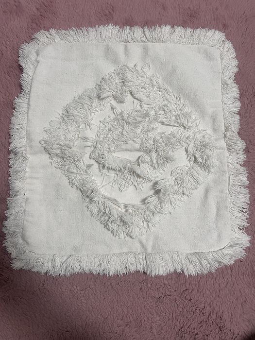 2 piekne zimowe lniane poszewki na poduszki