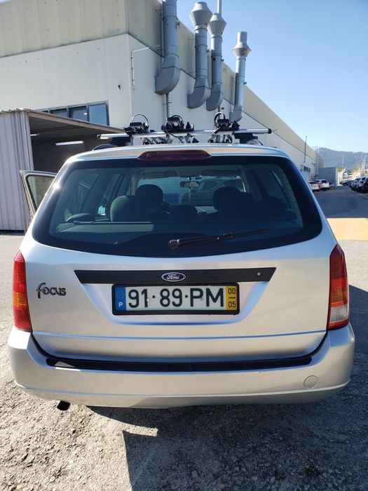 Ford focus 2000 mais novo e conservado de Portugal