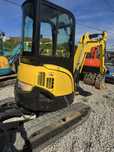 Mini giratoria yanmar