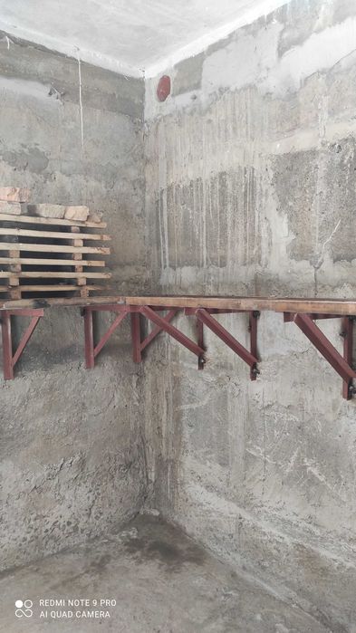 Сдам в аренду бокс 7/5 высота въезда 3.50 Подвал 3метра глубина.