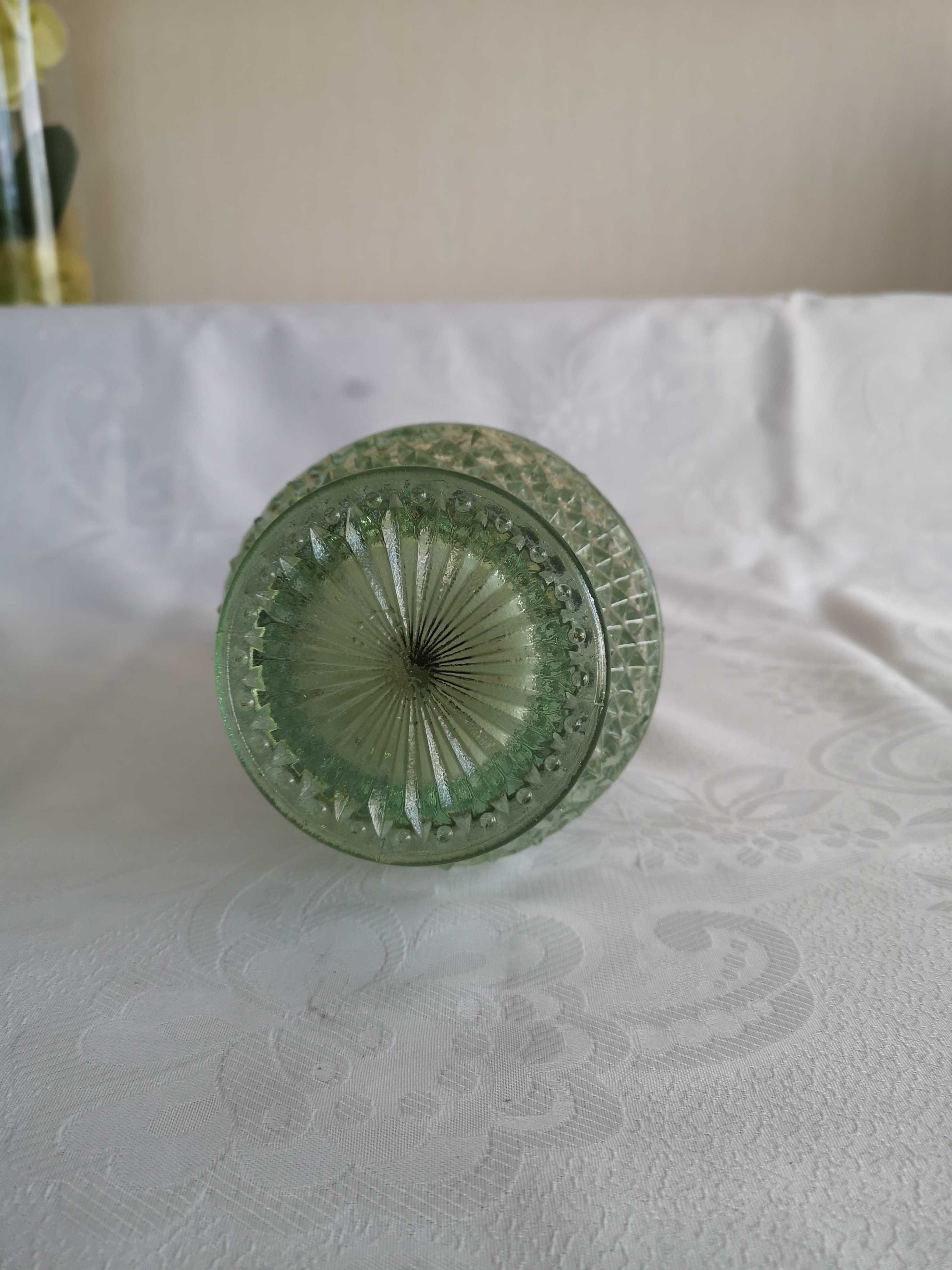 Karafka na wino angielski desing