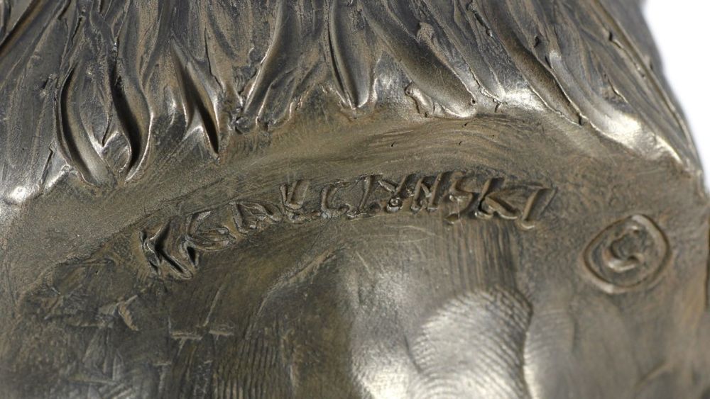 Pinczer małpi głowa na kamieniu Art-Dog