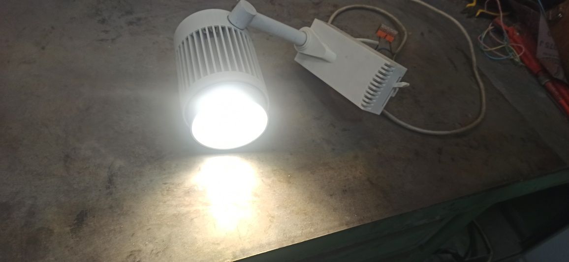 Lampa led 30w 4000