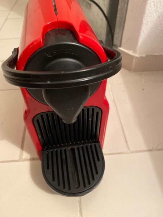 Vendo 2 máquina de café nespresso para peças