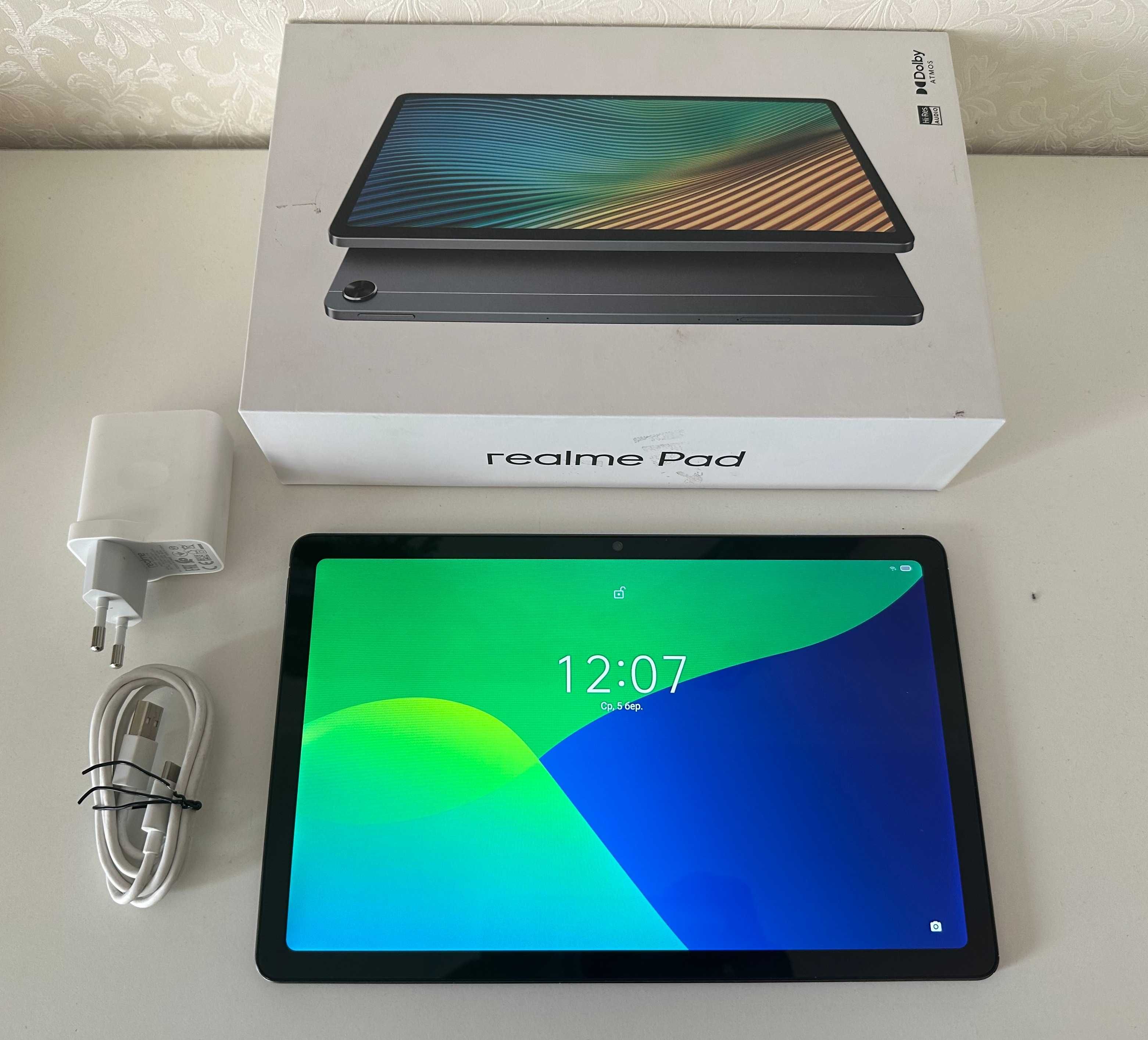 Планшет Realme PAD 10.4" 6Gb\128 Gb WiFi 7100 mAh