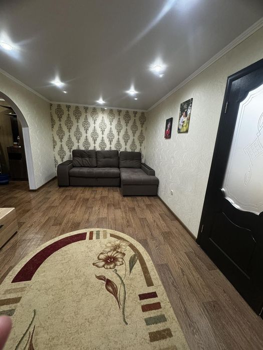 Є- ВІДНОВЛЕННЯ. Продам 2х кімнатну квартиру по вул Соборності.