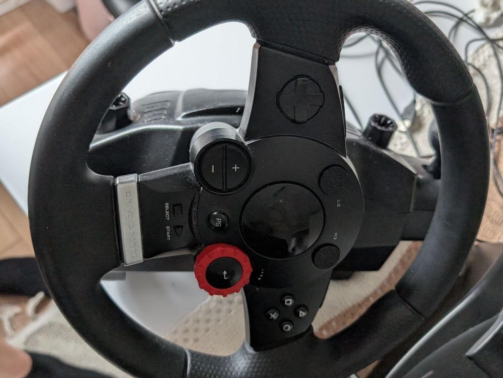 Logitech driving force GT