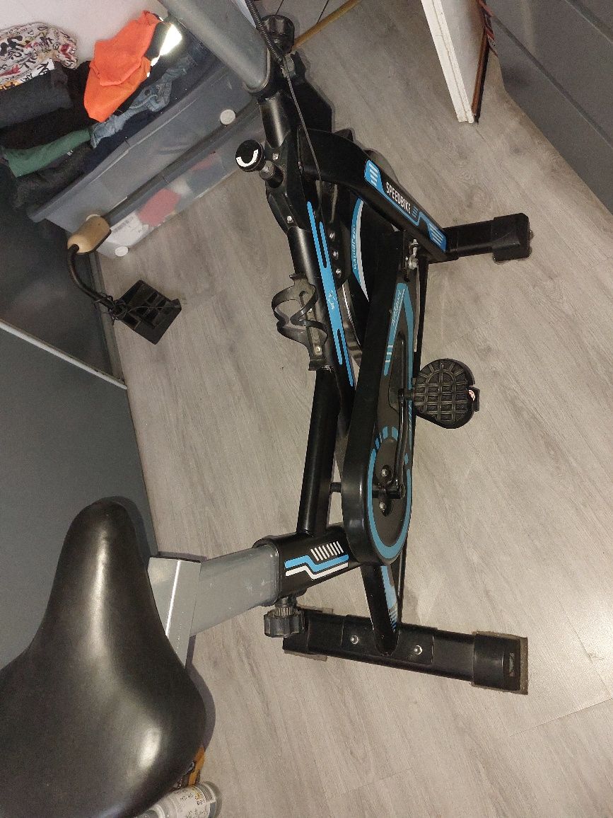 Rowerek spiningowy
