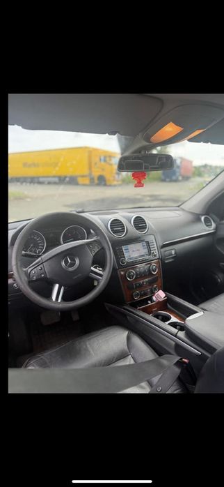 Mercedes  clasa. gl
