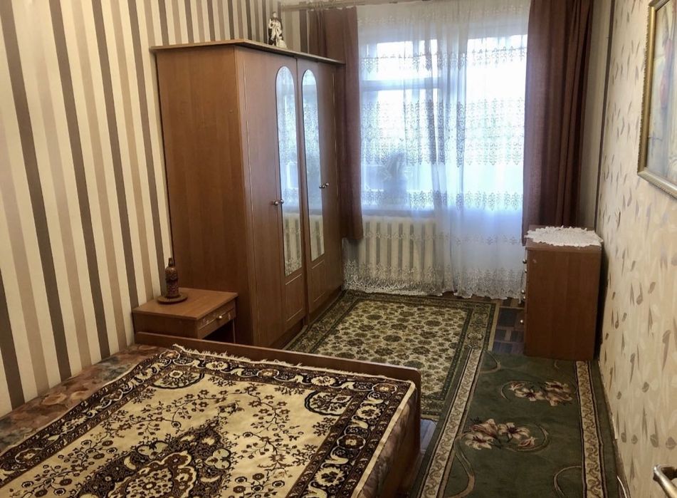 Здам 4-кім квартиру по вул.Володимирська