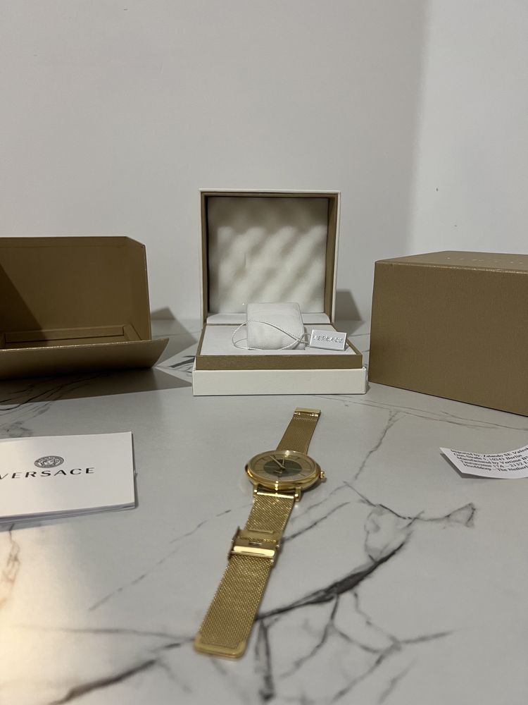 Luksusowy zegarek Versace