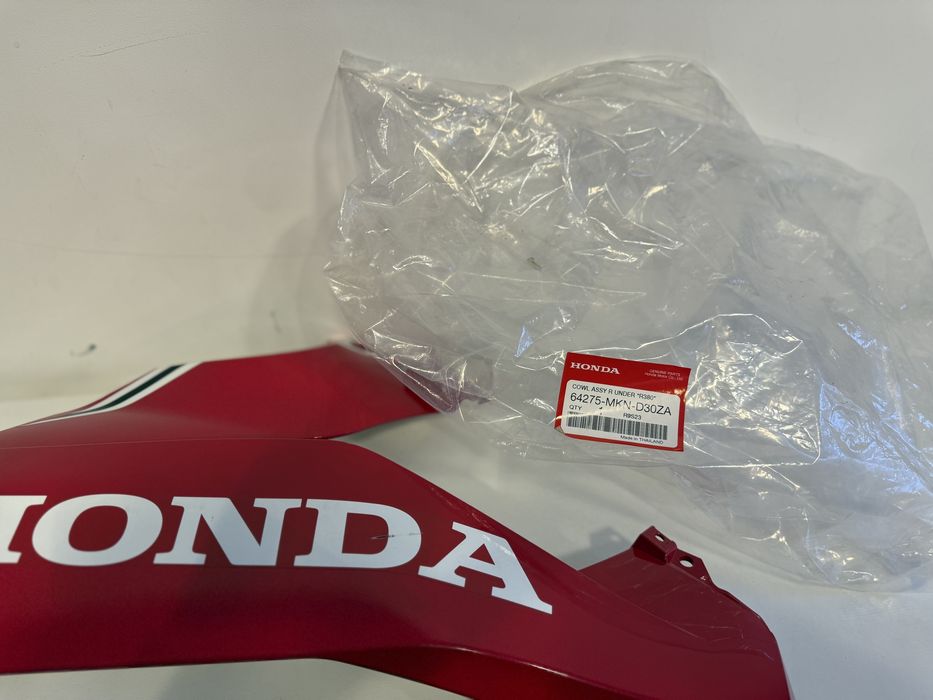 Honda CBR650R 19-23r. owiewka pług dolny prawy plastik