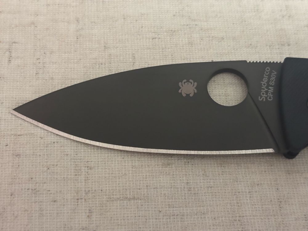 Нож Spyderco Bodacious Black Blade