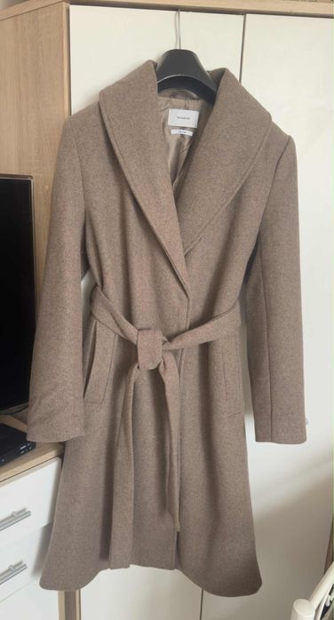 Płaszcz damski Reserved L