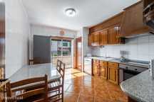 Andar Moradia T3, em Ferreiros, Amares