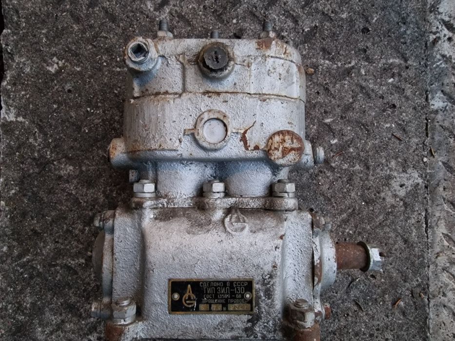 Sprężarki ZIŁ 130