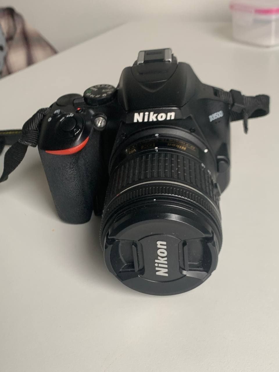 Nikon D3500 + AF-P DX 18–55 VR