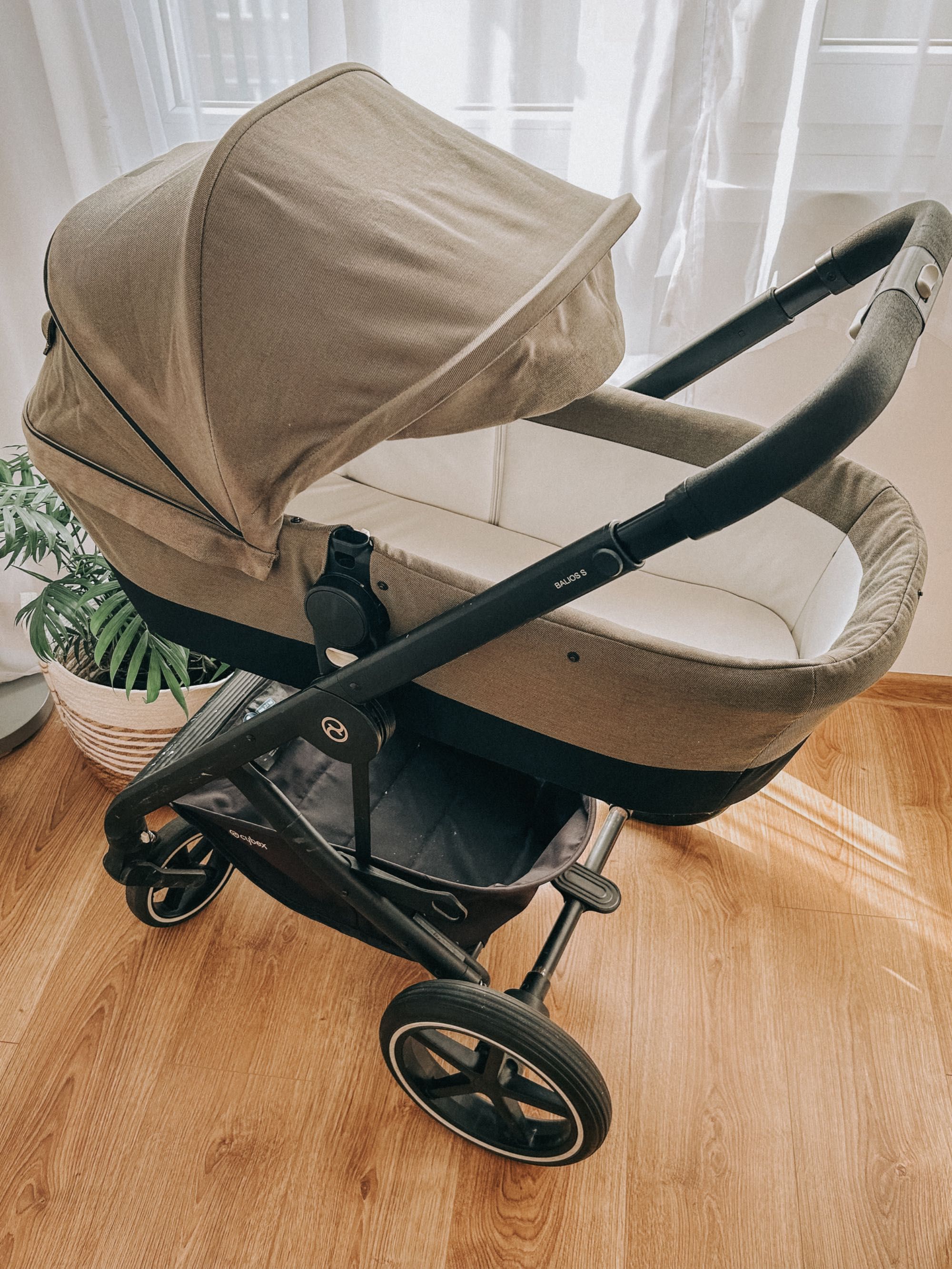 Cybex Gold Balios S, spacerówka kubełkowa i gondola 2w1 khaki/czarny