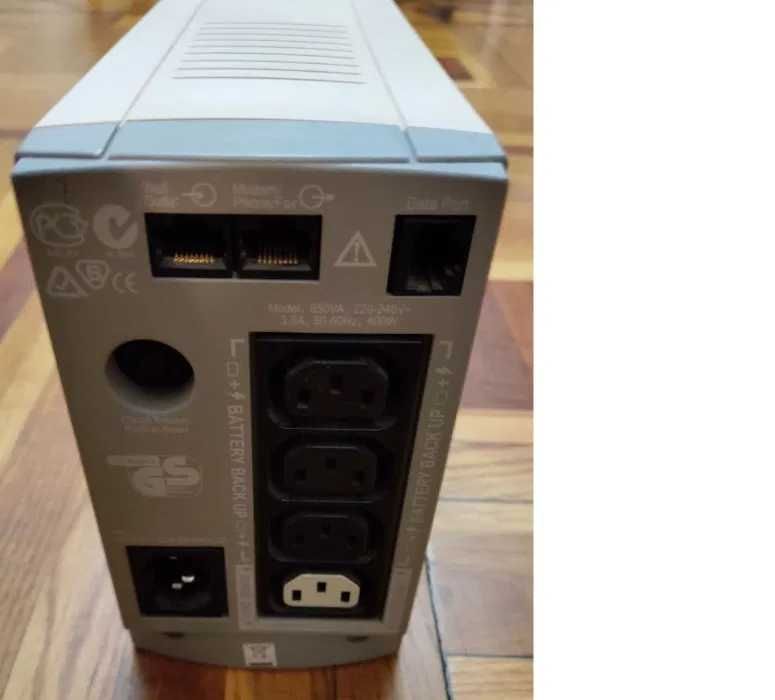 Продам ИБП (Источник бесперебойного питания) APC Back-UPS CS 650VA