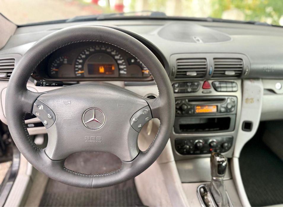 Mercedes c220 caixa automatica
