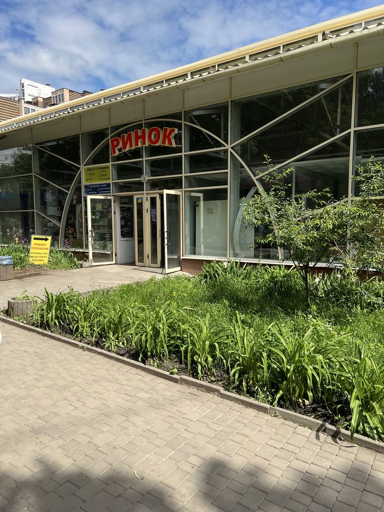 Продам кіоск. Критий ринок біля ТЦ Ріко. Проспект миру (Виставка)