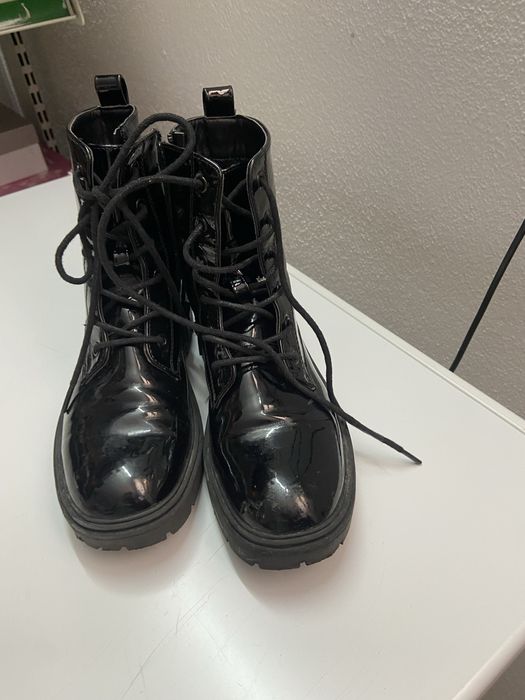 Botas pretas da primark