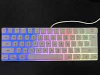 Klawiatura do gier RGB 60% biała (NOWA)