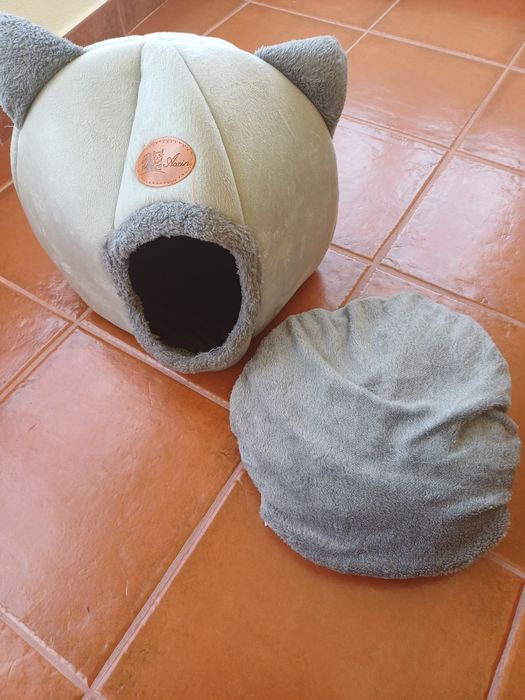 Tenda para Animais de Estimação Auto-Aquecedora com Almofada