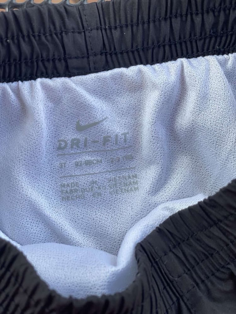 Nike шорти плавки