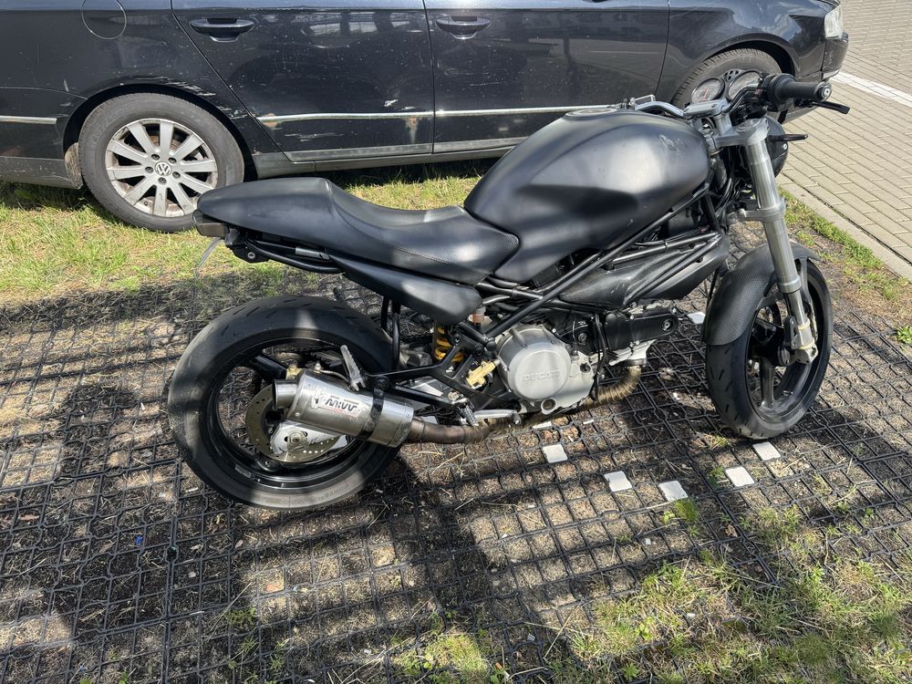 Ducati Monster 600
