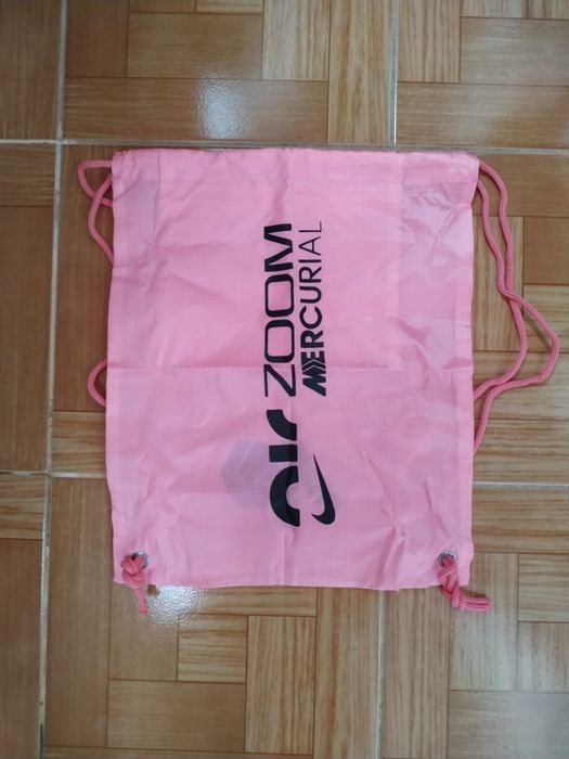 Продам нову сумку рюкзак Nike для спортивного взуття