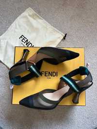 Sandałki na szpilce FENDI
