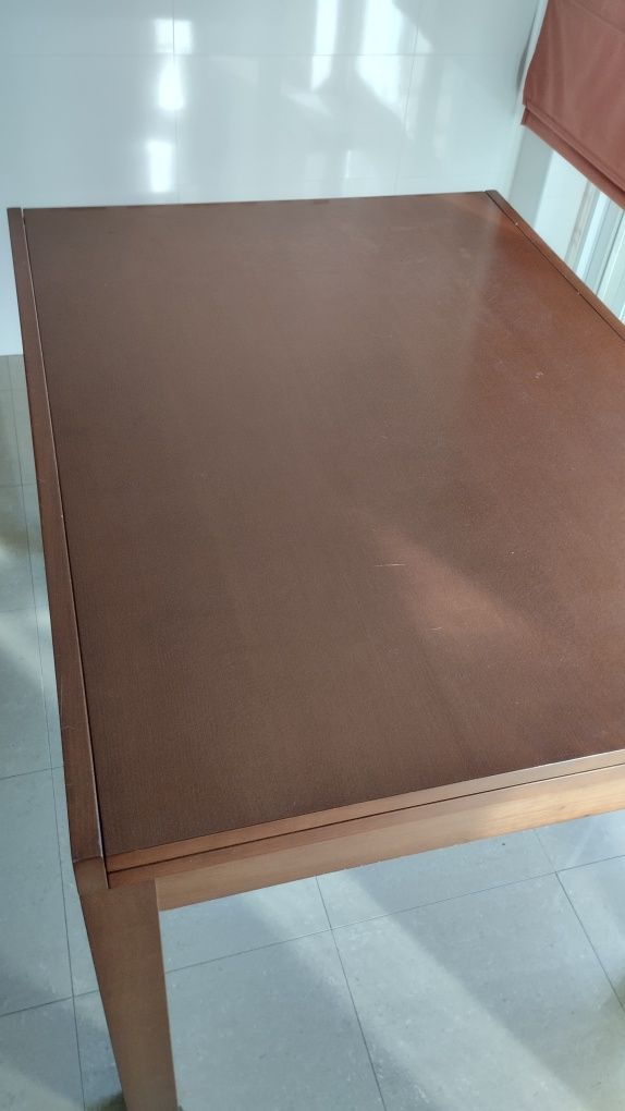 Mesa madeira de sala/cozinha