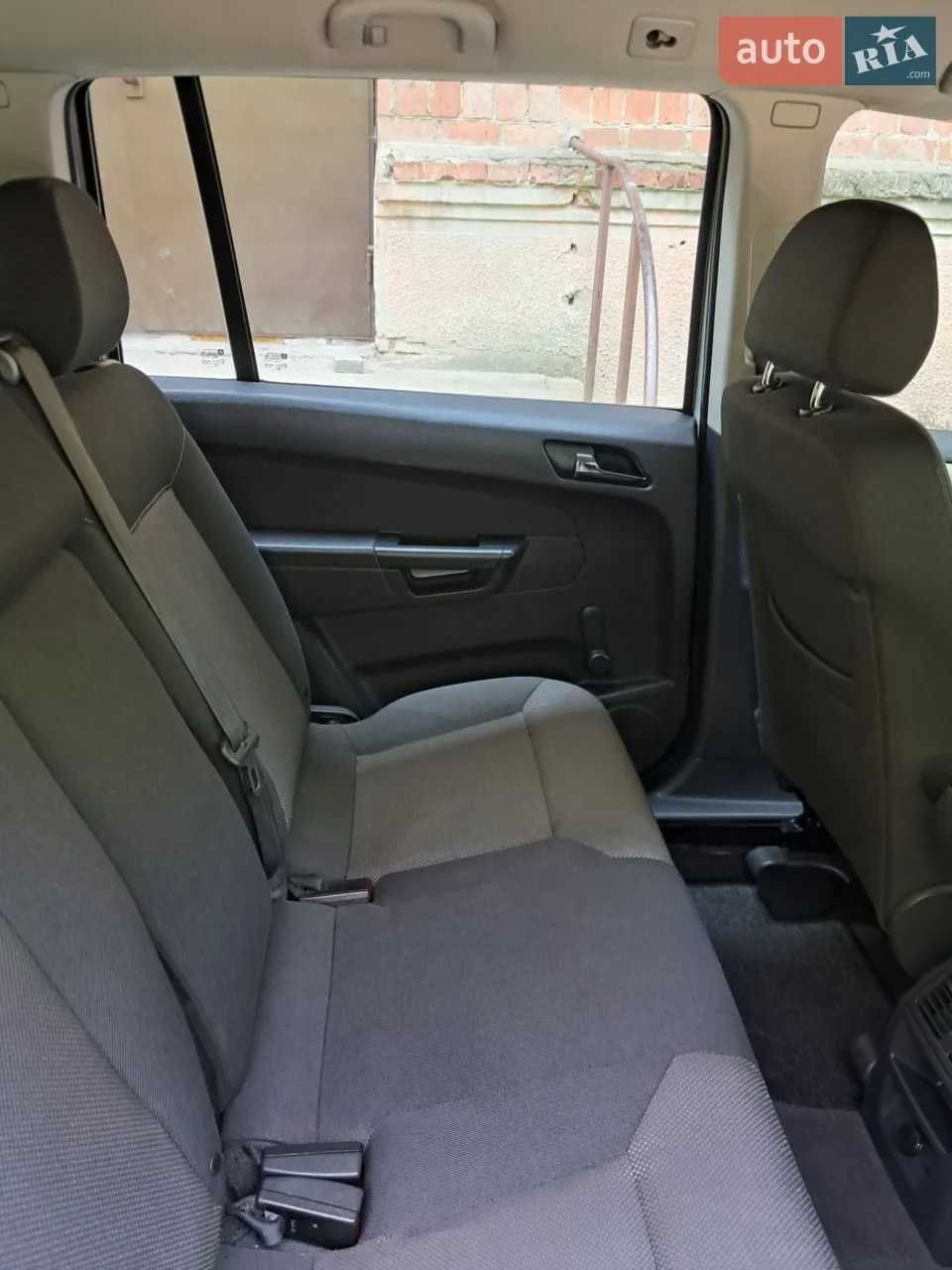 Opel Zafira 2013