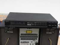 Tuner radiowy Universum T 4682 niesprawny