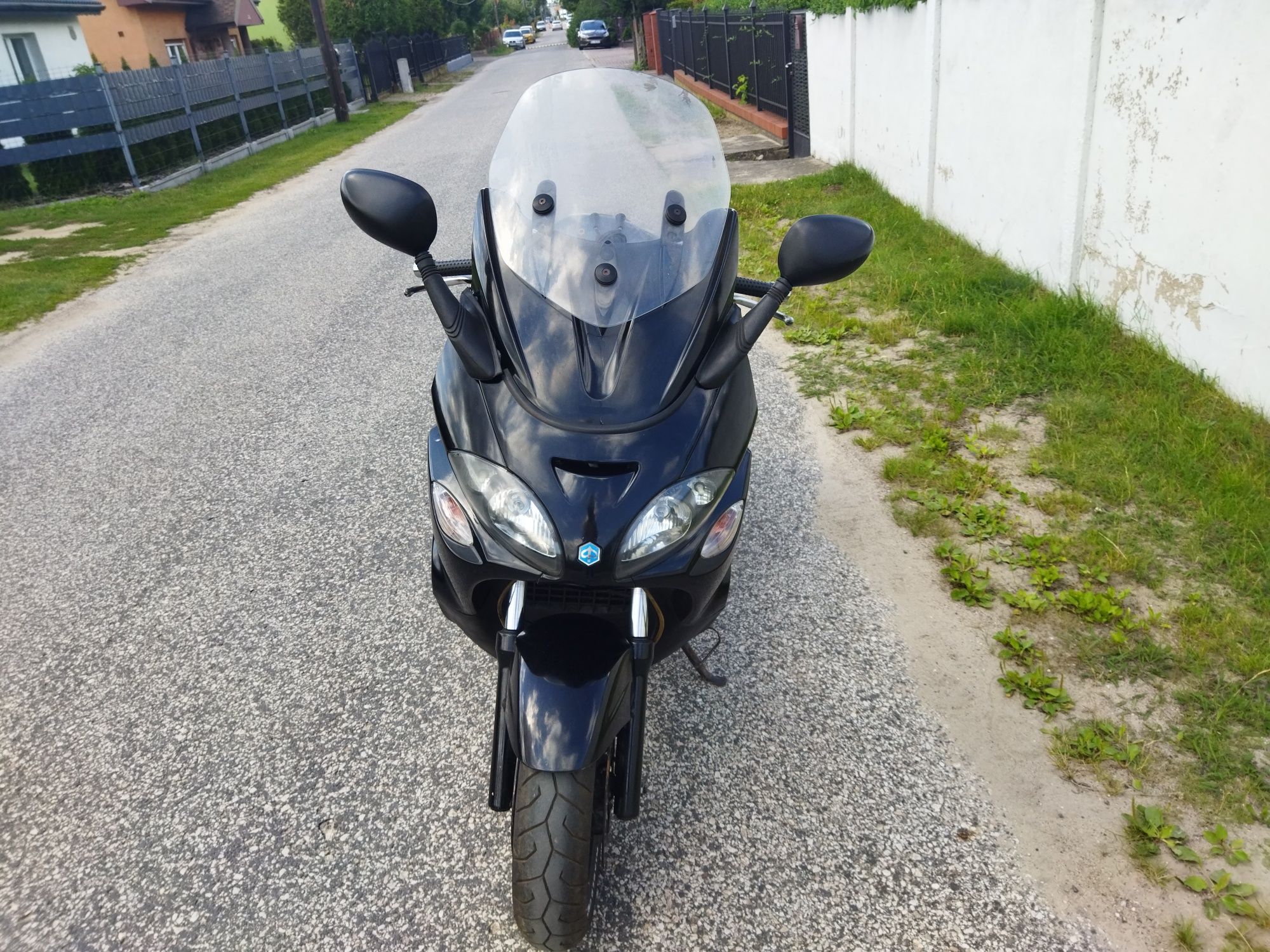 Piaggio X9 500 benzyna rok 2002