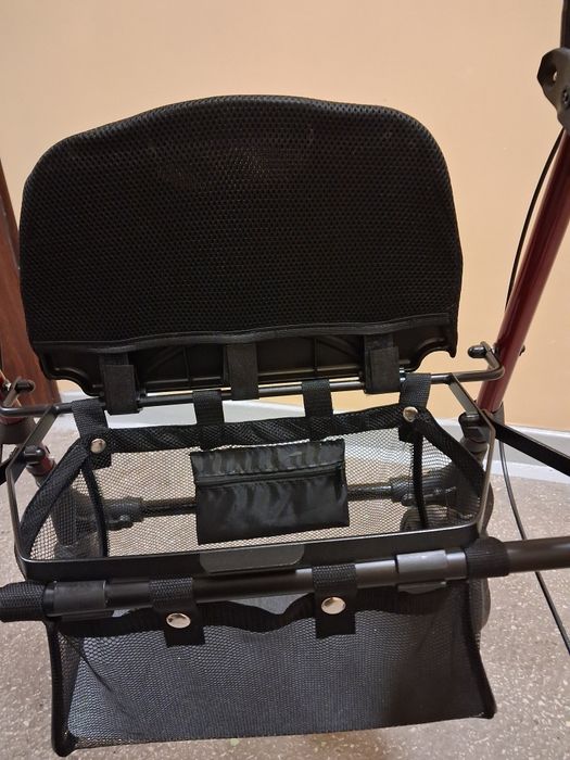 Lekki chodzik dla seniora