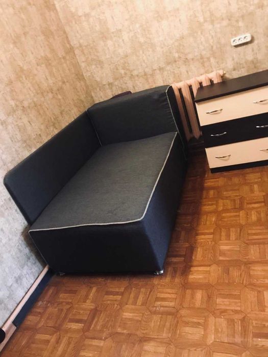 Продам 2 квартиру Центр Нежинская