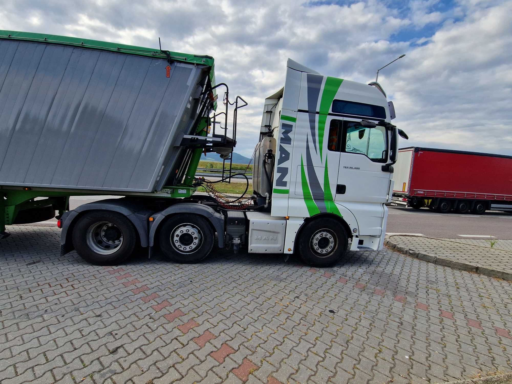 Ciągnik Man TGX 480 3 osiowy, naczepa wywrotka