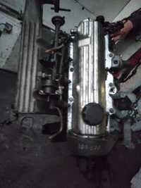 Motor completo Chrysler le baron