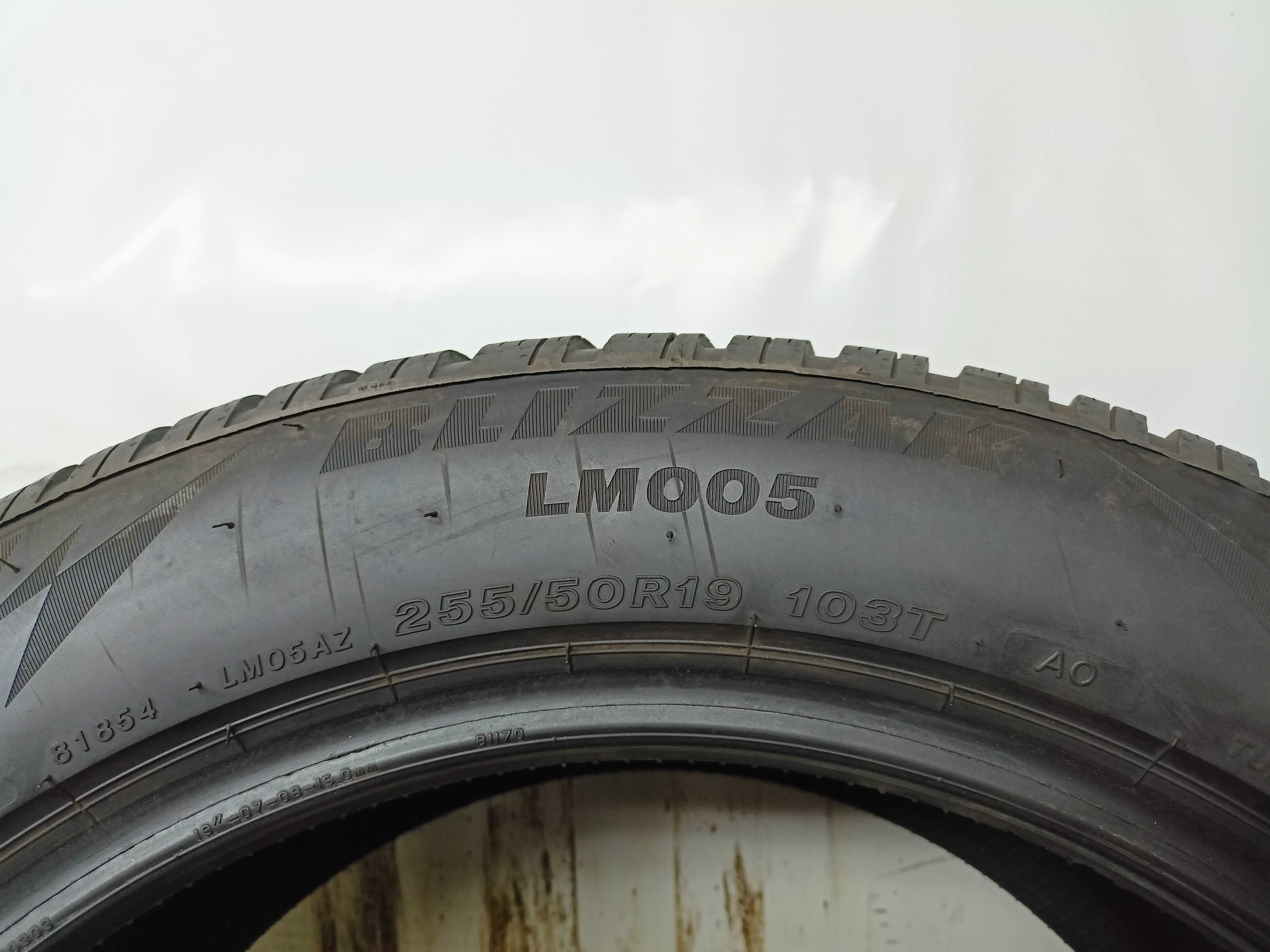 Bridgestone Blizzak LM005 255/50/19 2022r. 103T 7,1mm (1371)