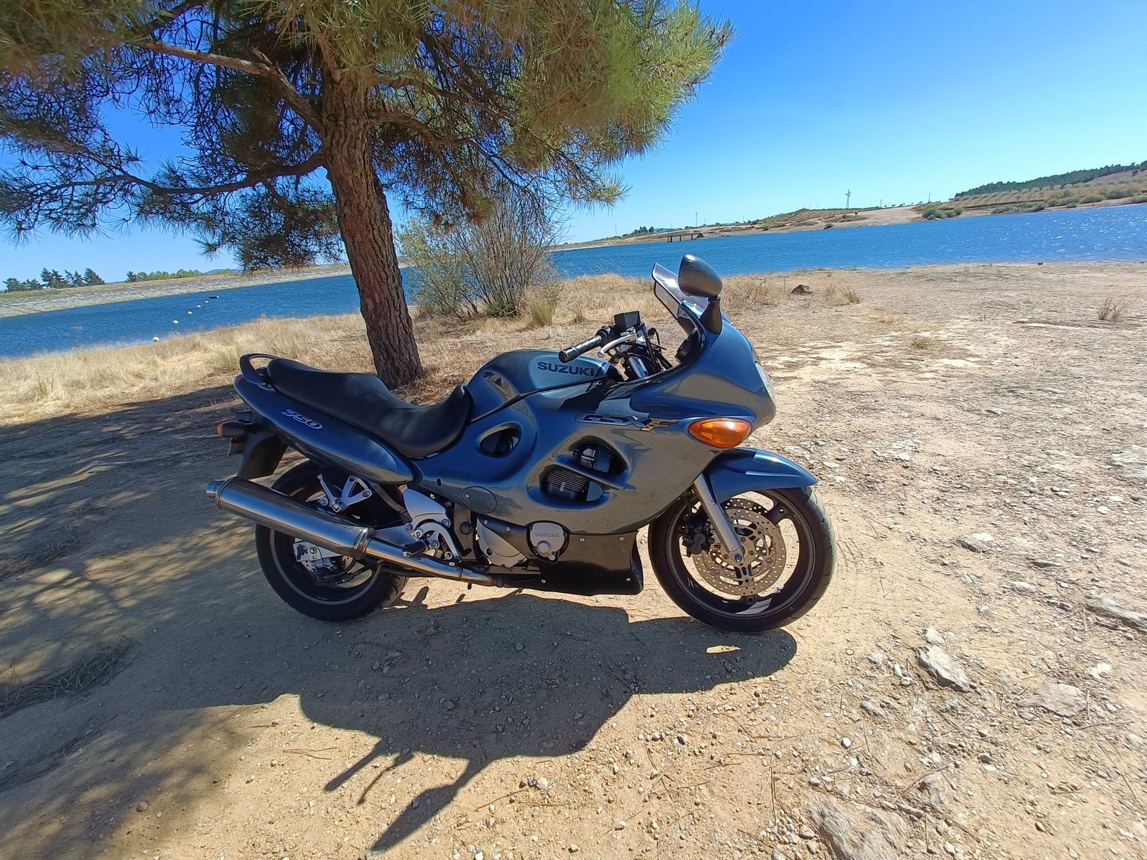 Gsx 750f suzuki 2001