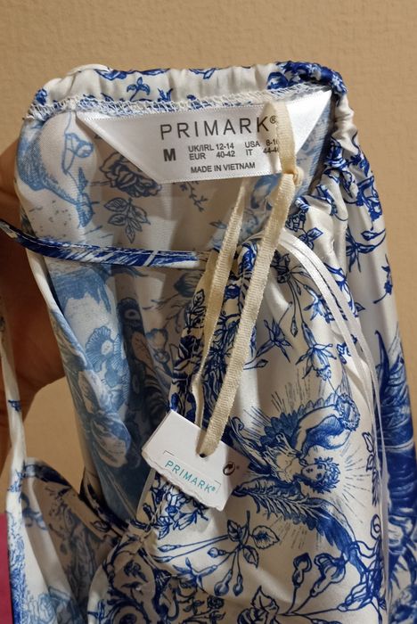 Продам новое платье