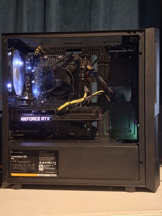 (Zarezerwowane)Komputer gamingowy •RTX 3060 12GB •I5-11400F •32GB RAM