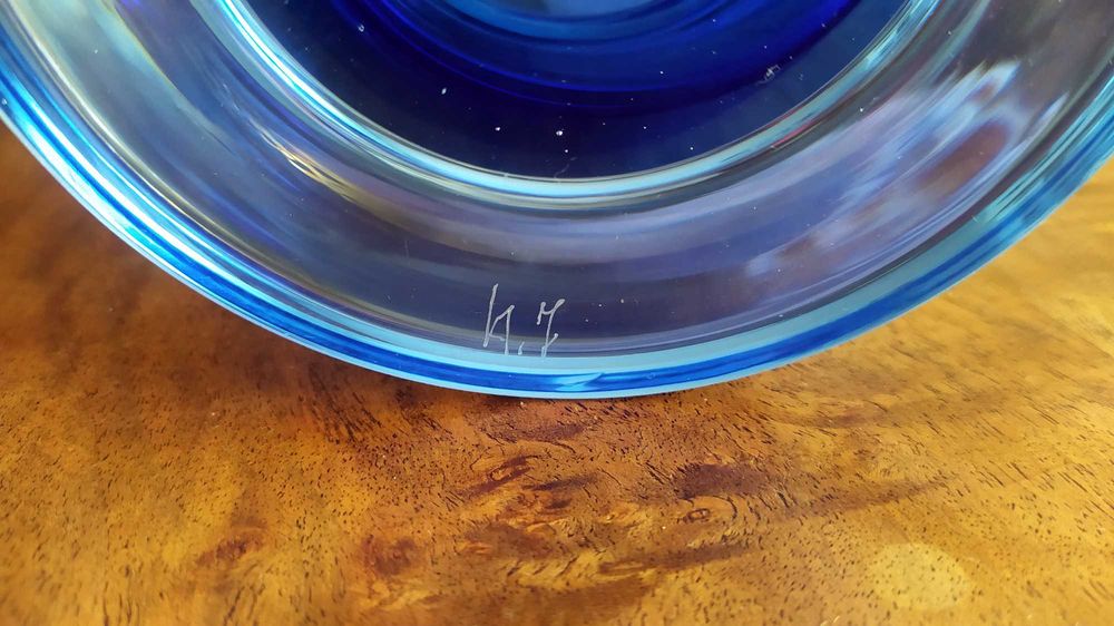 Adam Jabłoński , Wazon  nr. katalogowy JW. 050- Huta Makora ,Tarnowiec