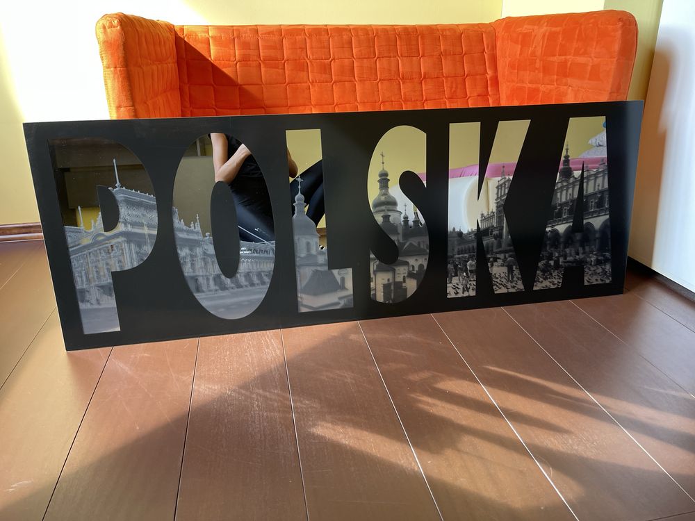 Lustro napis Polska