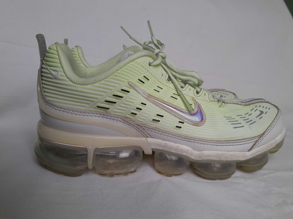 Sprzedam buty Nike Air VaporMax 360 "Barely Volt"
